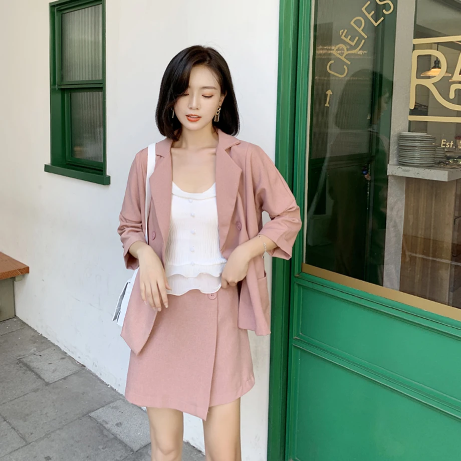 Женский костюм из двух предметов повседневный однотонный пиджак с карманами и