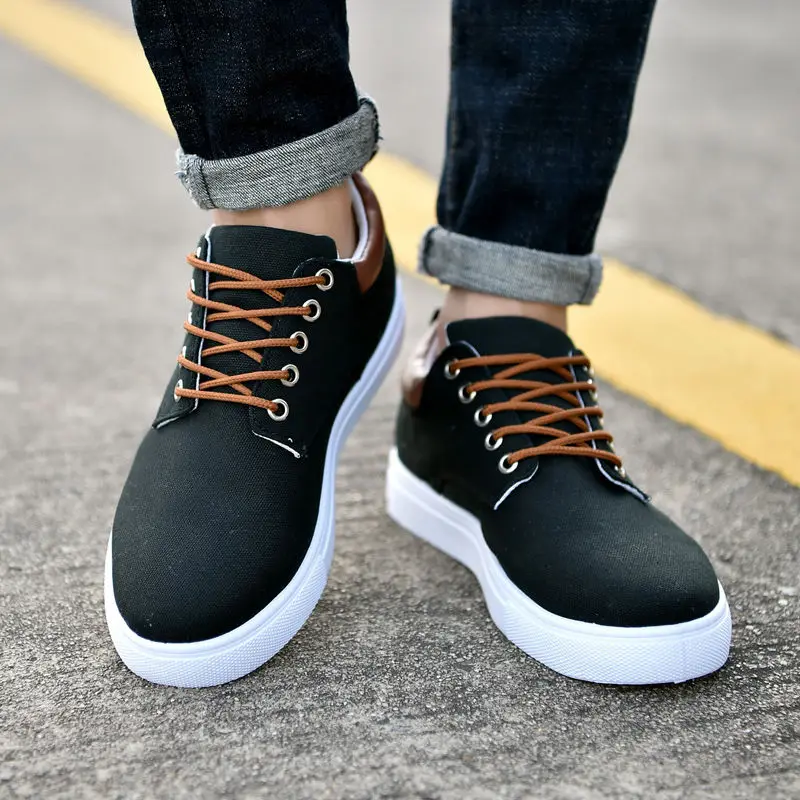 

Classic Canvas Sneakers Men Loafers Spring Summer Black Mens Shoes Casual White Sneakers Man Flat Canvas Shoes Large Size 45 46