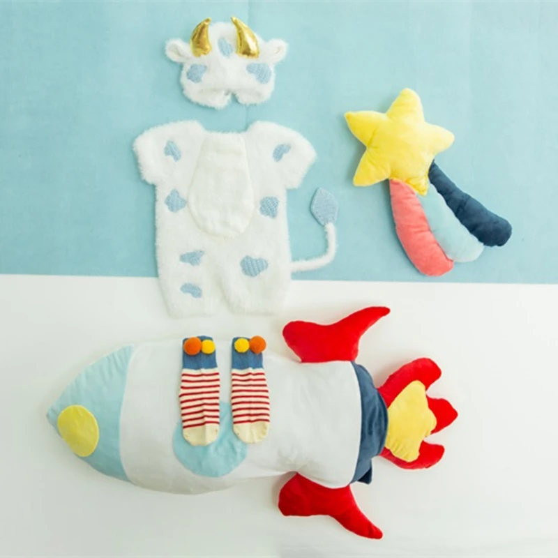 

3/5 Pcs Baby Cotton Hat Romper Socks Set Outfits Infants Photo Shooting Clothing Newborn Photography Props