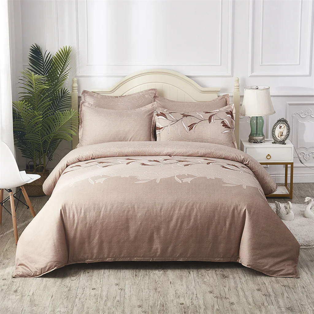 

Комплект постельного белья из 2/3 предметов с принтом