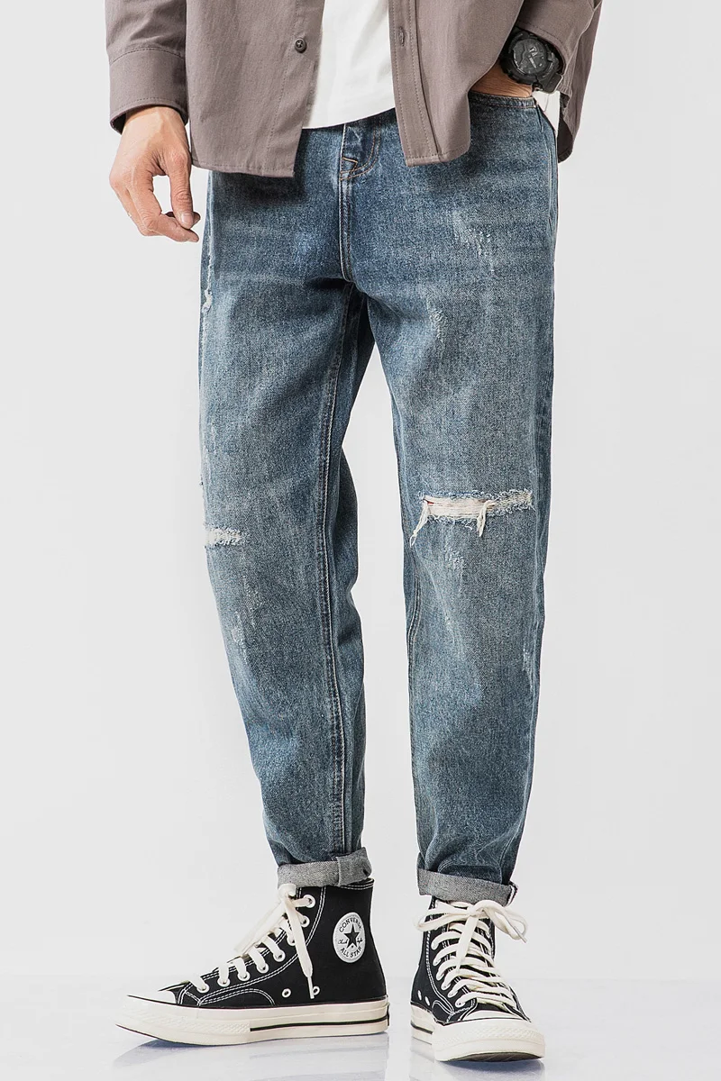 

iSurvivor 2021 Spring New White Background Japanese Worn Loose Men's Trousers Straight Harem Jeans Men's Ripped Pants