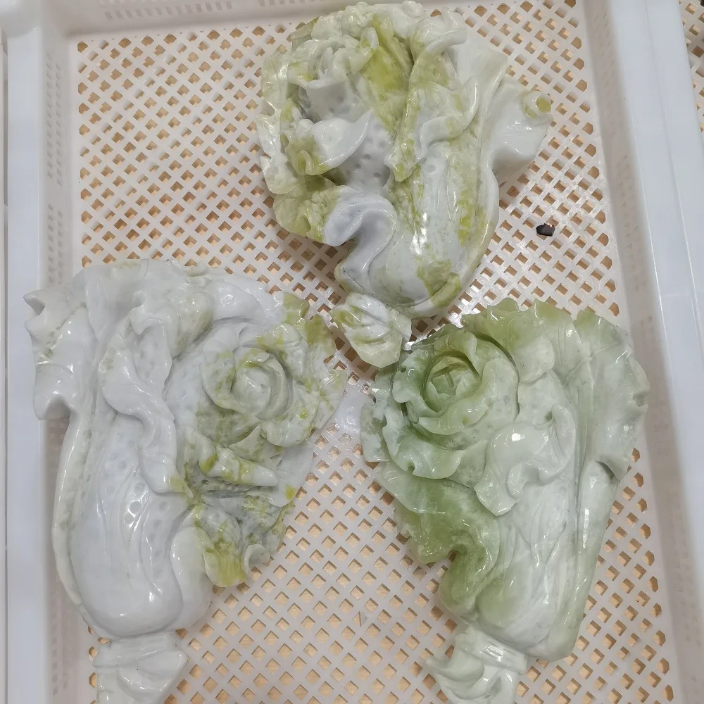 

Natural Jade Cabbages Hand carving, Deautiful big Harvest Cabbages Living Room Decoration Study place.