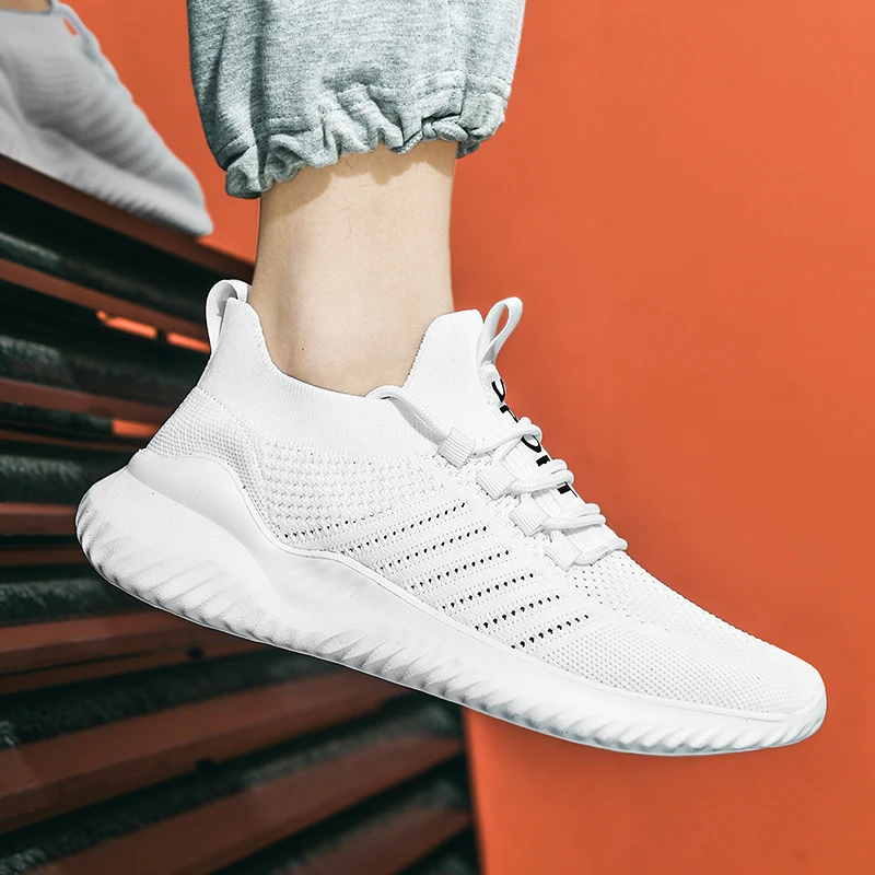 

Летняя повседневная мужская обувь из сетчатого материала; Дышащие мужские кроссовки; Уличные Нескользящие кроссовки для бега; Модный свети...