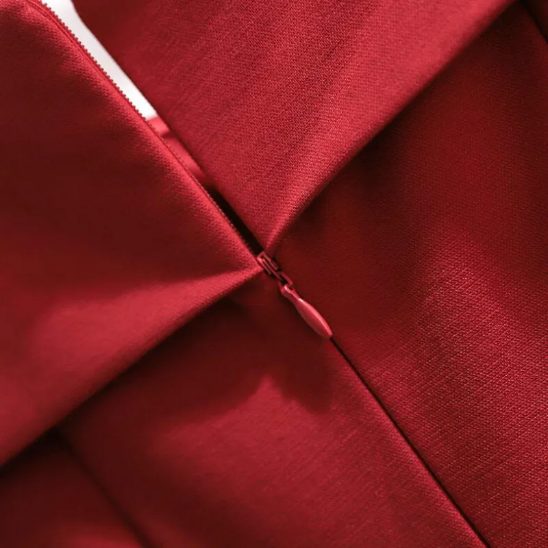 

2021 New Plus Size Women's Fashion Dress Covering Belly and Thin Waist Skirt Elegant Women's A-Line Pleated Short-Sleeved Dress