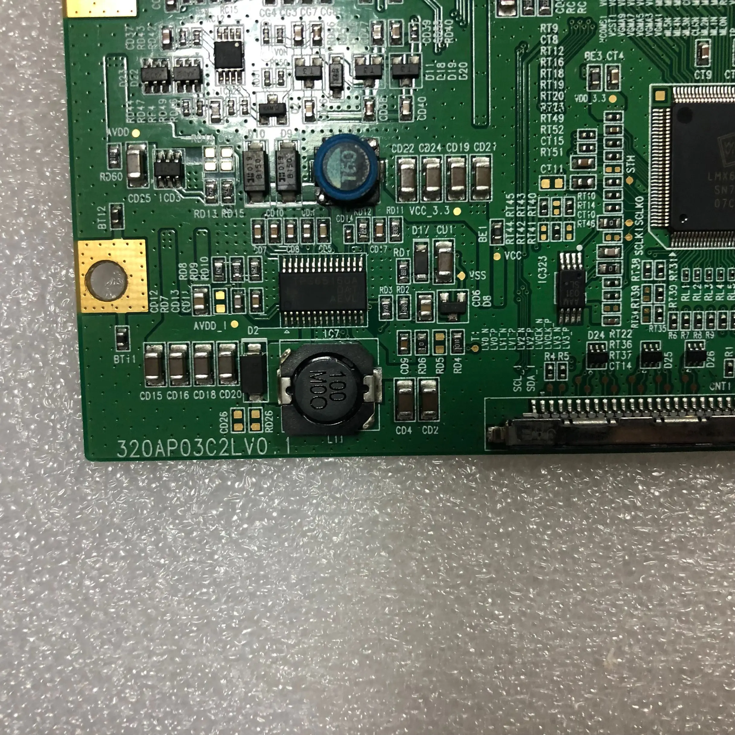 Тест 320AP03C2LV0. 1 LTA320AP02 экран L32F19 логическая плата