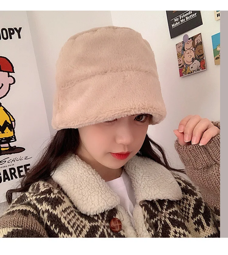 Осенне зимняя женская шапка из кроличьего меха с леопардовым принтом Bob