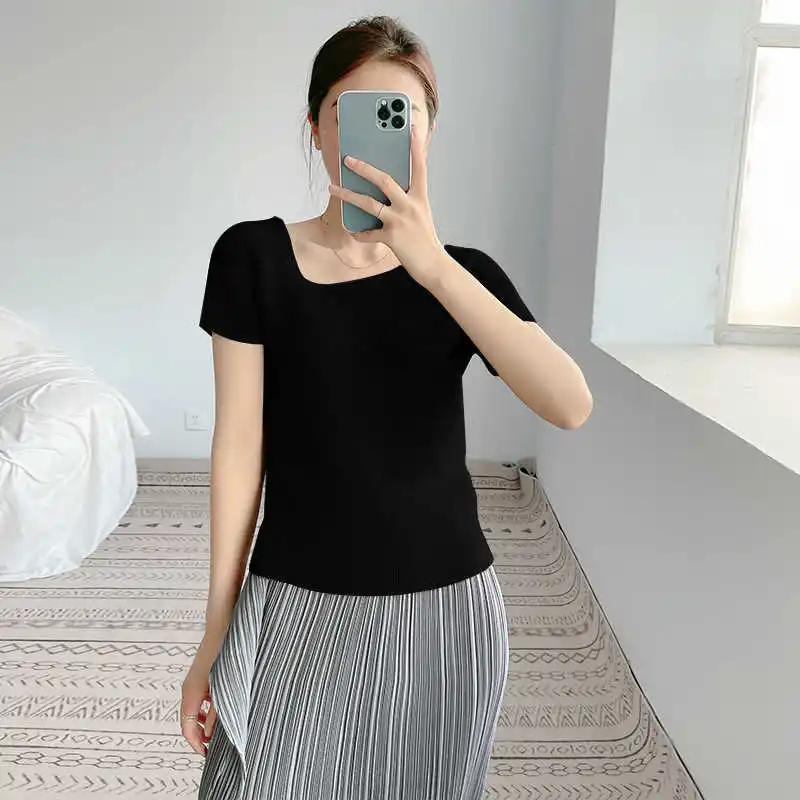 

LANMREM Pleated Top Slim Irregular Collar T-shirt Short Sleeve Women Summer 2021 Niche Female Fashion Tide Shirts 2D6156