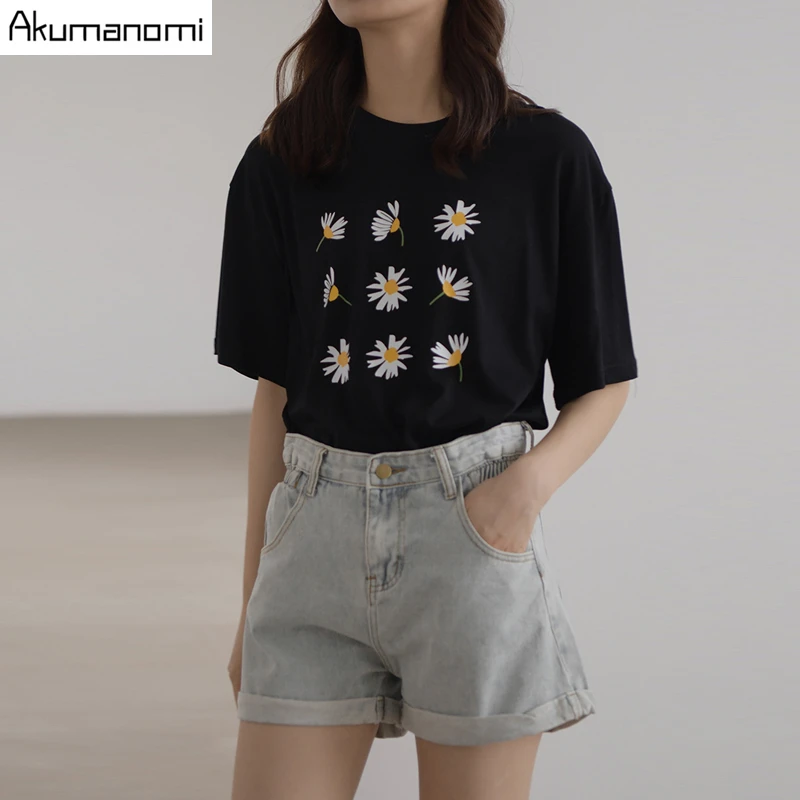 Футболка женская хлопковая с круглым вырезом и коротким рукавом милая размера