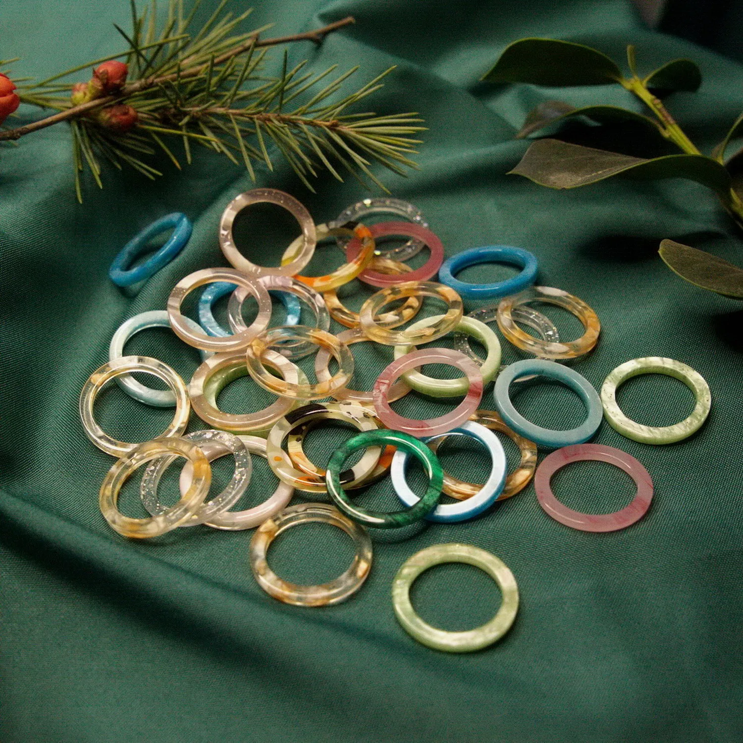 

2021 Hot Sale Multicolor Resin Rings for Women Acrylic Mix Marble Solid color Pattern Ring Girls Sweet Style Jewelry Wholesale