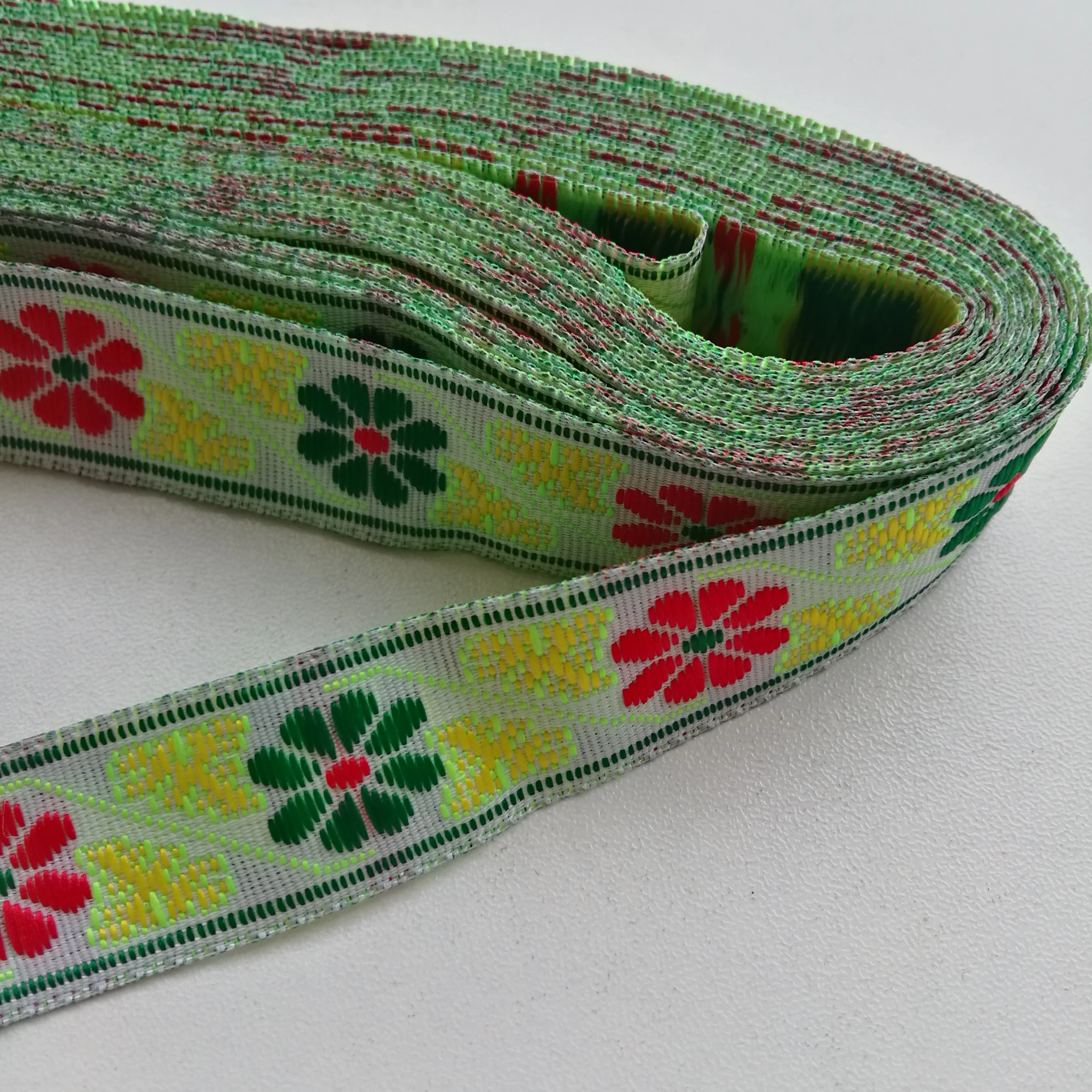 2cm 20mm 7/8'' White Grounding Red Fluorescent Green Yellow Lace Bedding Laciness National Jacquard Ribbon Garment Woven Webbing |