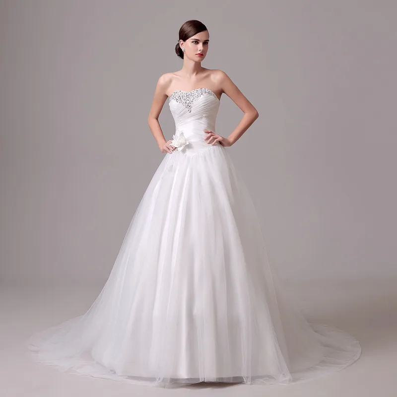 

Свадебное платье с бисером, без рукавов