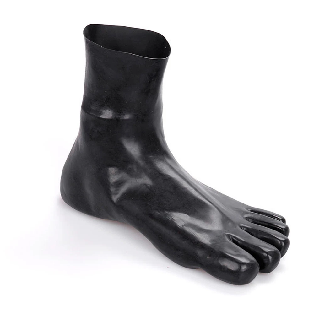 Носки для БДСМ из натурального латекса короткие закрывающие пятью пальцами