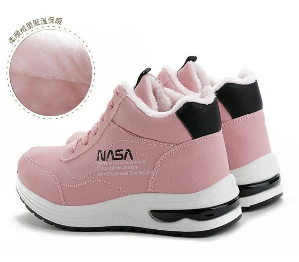 Женские зимние ботинки на плоской подошве теплые ботильоны платформе сезон