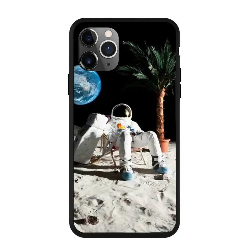 

Astronaut Space Creativity Phone Case For Iphone 6 6s 7 8plus X Xr 11 12 Mini Pro Max Nax Fundas Cover