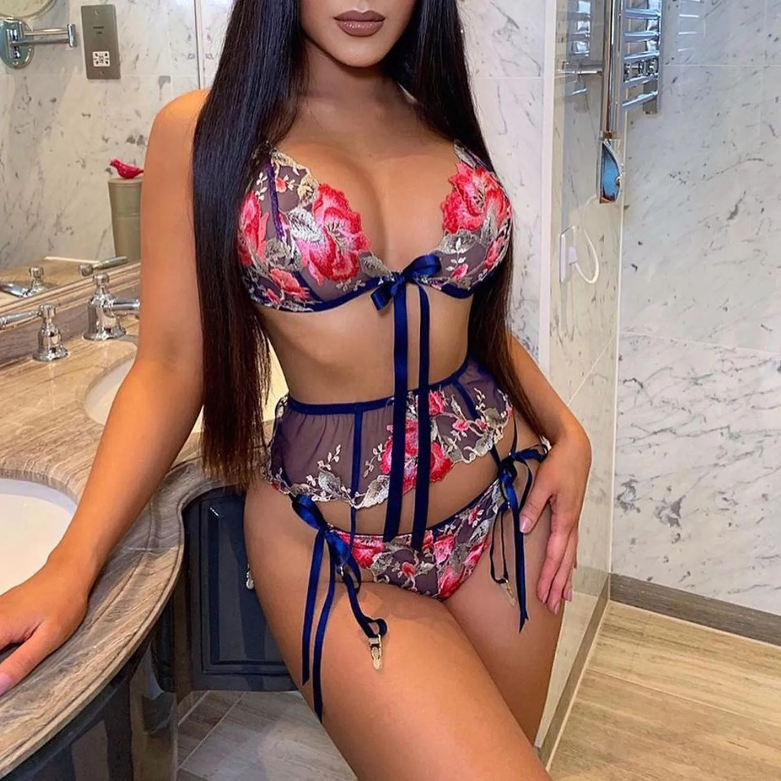 

Цветочное сексуальное нижнее белье, комплект нижнего белья без косточек, чувственное женское нижнее белье, женский кружевной комплект с по...