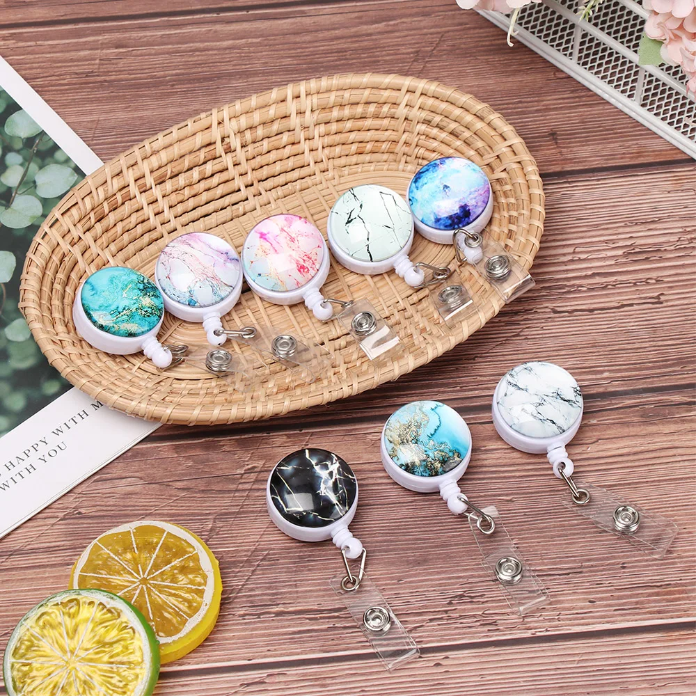 Держатель таблички с идентификацией IC выдвижной значок держателем модный зажим