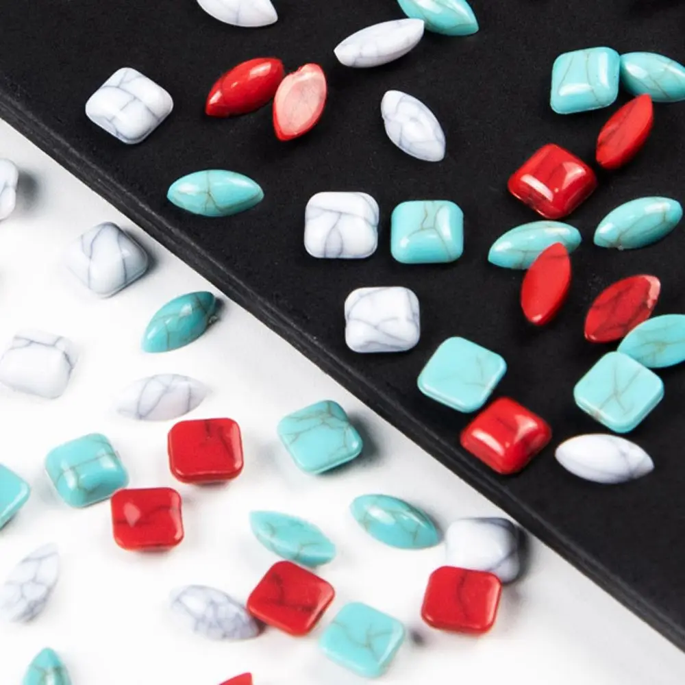 

Girls Geometric Retro Cracked marble pattern Love Nail Rhinestones DIY Ornament Nail Art Jewelry 3D Nail Art Decoration