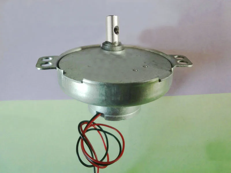 Электродвигатель с двумя плоскими валами и высоким крутящим моментом 2 об./мин. |