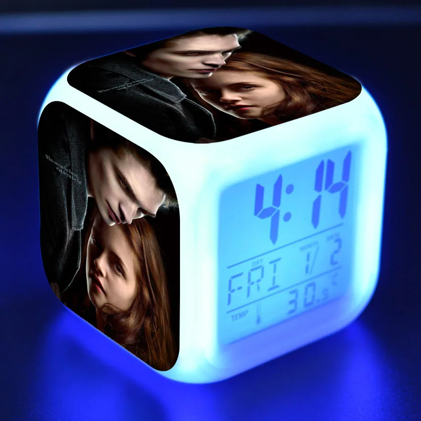 

Twilight Kids Toys Led reloj despertador digital alarm clock Cartoon Alarm Clockelectronic wake up light table reveil wekker