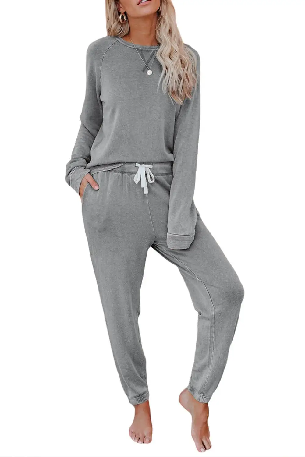 Женский комплект из 2 предметов с карманами и круглым вырезом длинным