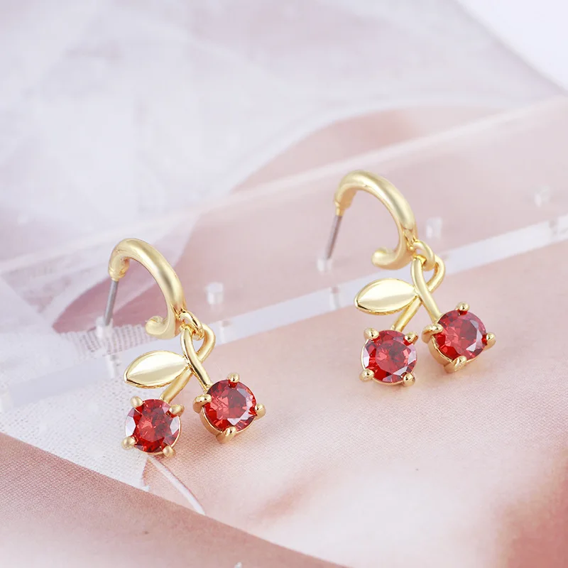 

Европейские и американские милые металлические серьги с-образной формы с блестками и бриллиантами в виде красной вишни