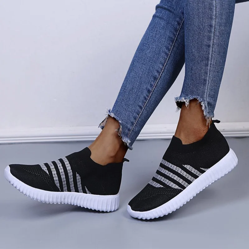 

Spring 2021 Women's Sneakers Breathable Knitted Casual Socks Shoes Lace up Ladies Shoes Female Students Vulcanized Running Shoes