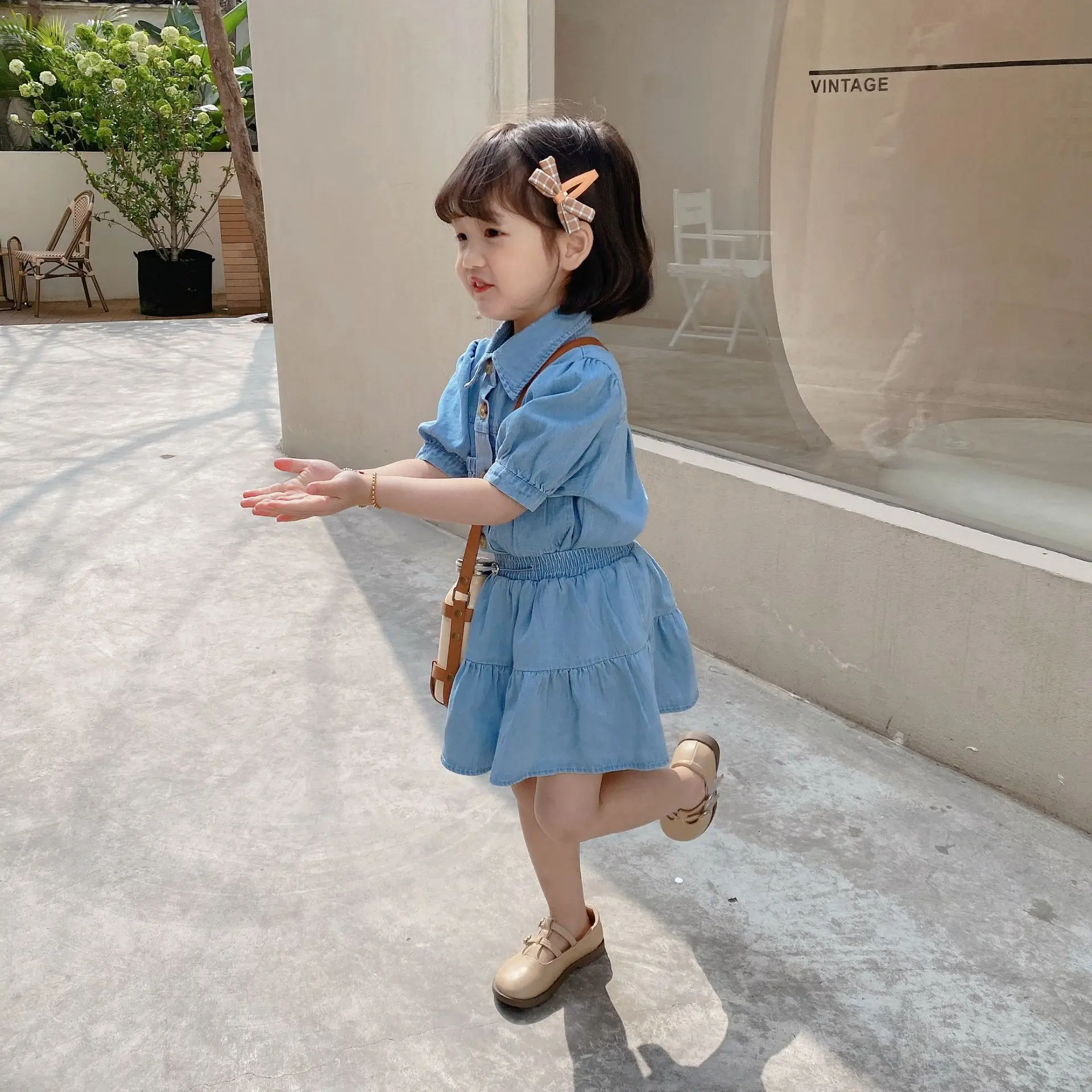 

Детский джинсовый костюм для девочек, рубашка с коротким рукавом и короткая юбка в Корейском стиле, лето 2021