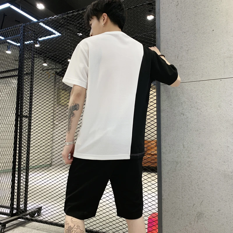 

2020 Summer Men's Set Wild Student Casual Patchwork Print Sleeve T-Shirt Shorts Harajuku 2 PCS Street Fashion Set Tracksuit New