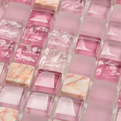 Толщиной 8 мм Цвет: фиолетовый розовый с украшением в виде кристаллов Стекло