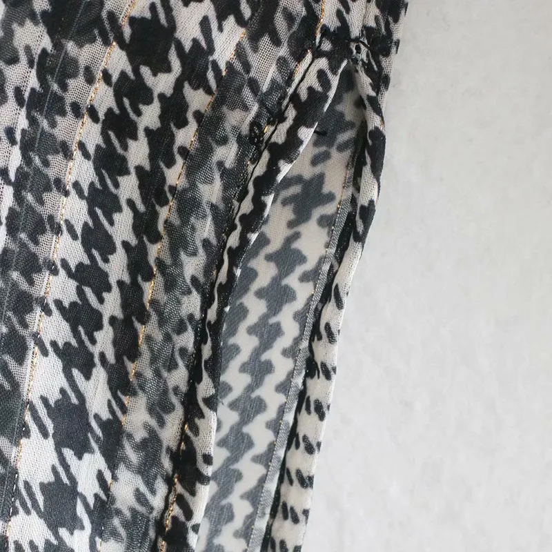 

Alldoke Vintage Plaid Long Shirts Women Turn-down Collar Pockets Chiffon Blouse Shirt Spring Summer 2021 Ladies Oversized Blusas