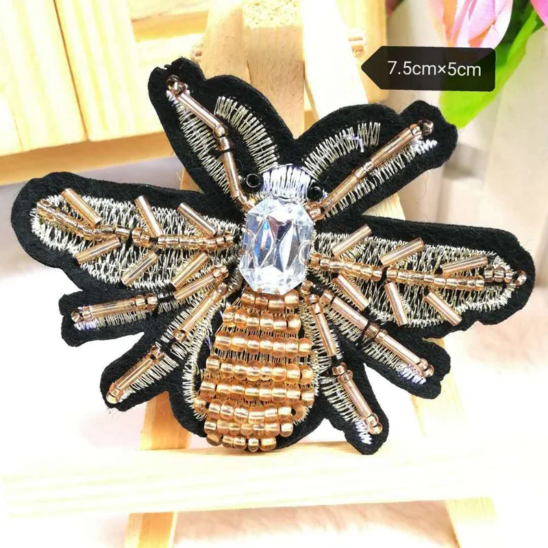 Promotion! Handmade Rhinestone Bee Beaded Patches Sew On Crystal Pearl Patch For Clothing Beading Applique Cute Crystals M | Дом и сад
