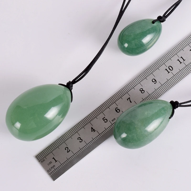 Яйцо Yoni из нефрита натуральный камень для массажа искусственный зеленый