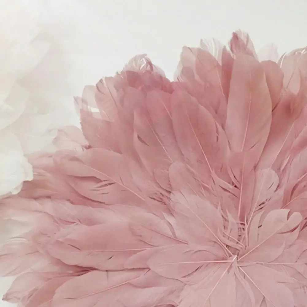 

1pcs Set Flower Shape Feather Elegant and Refined Home Wall Hanging Decoration Nordic Decor Room Decoracion Habitacion