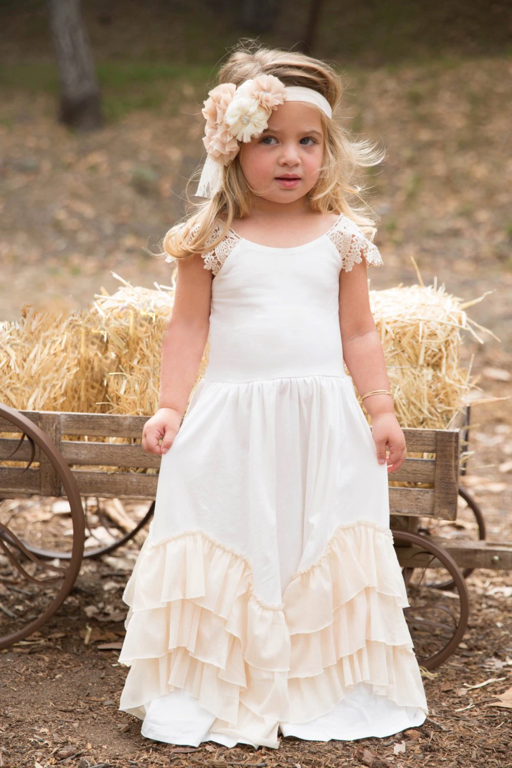 Шифоновое Платье макси с оборками для маленьких девочек, кружевные платья с цветочным узором в стиле бохо для девочек, платья шапки рукава, хлопковое многослойное праздничное платье подружки невесты