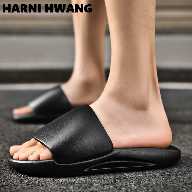 

2021 Fashion Summer Soft And Comfortable Men's Slippers Outdoor Beach Trend Sandals Eva Material Casual Flip Flops Size 39-44