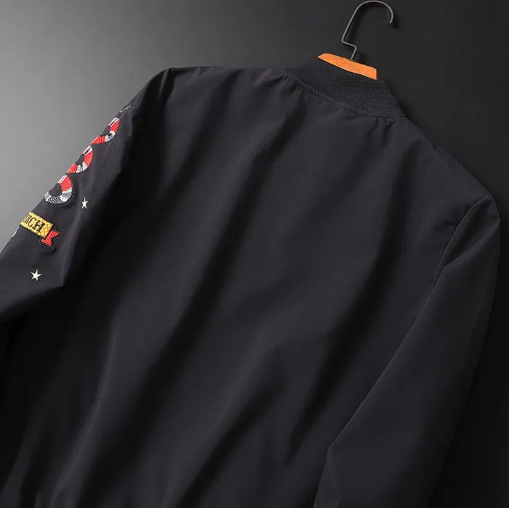 Новинка Мужская Роскошная бейсбольная куртка с короткими рукавами вышивкой