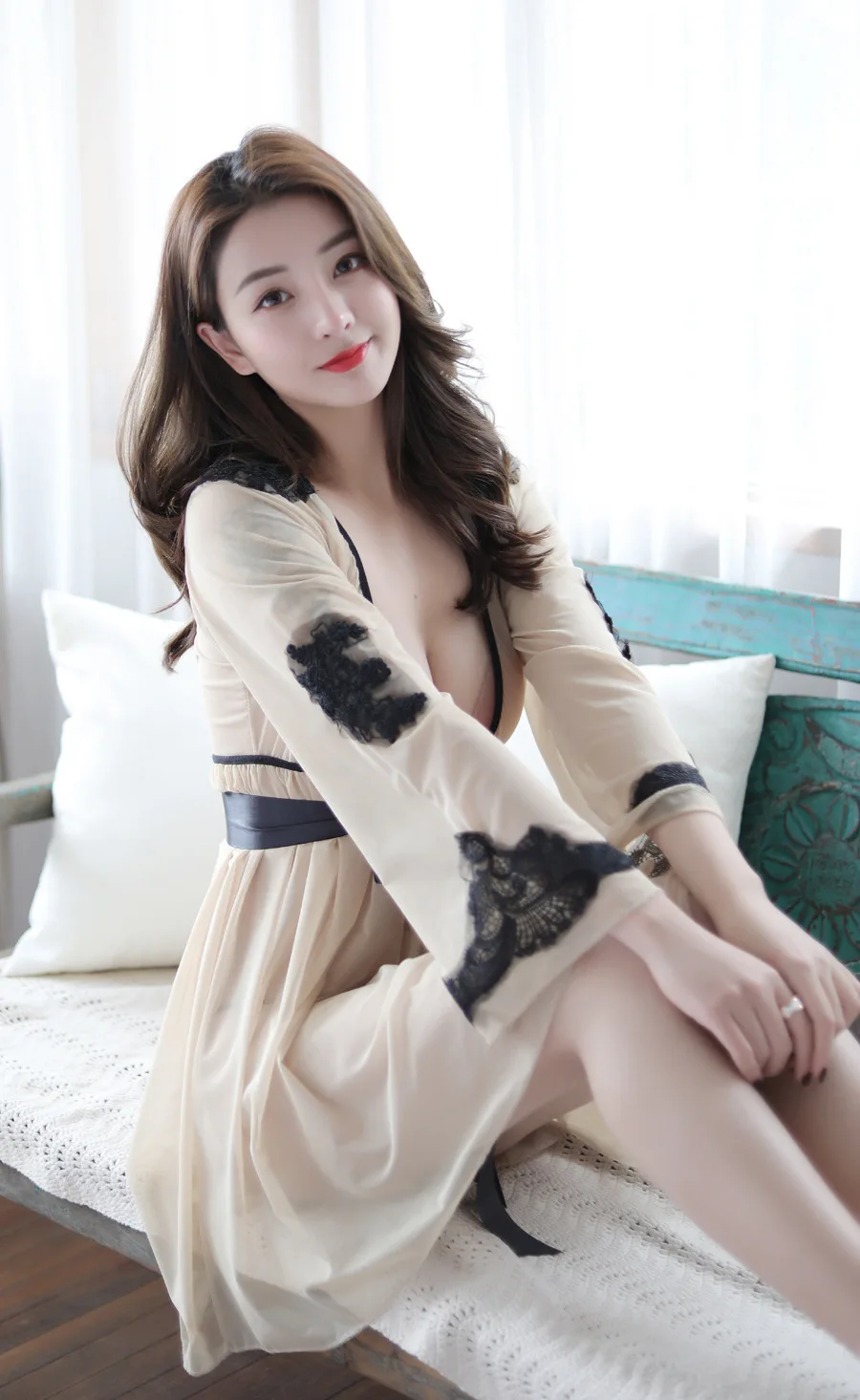 

2021 New Long Sleeve Bathrobes Femme Nightie Women Robe Sexy Lace Robes Women's Pajamas Sleepwear PINK
