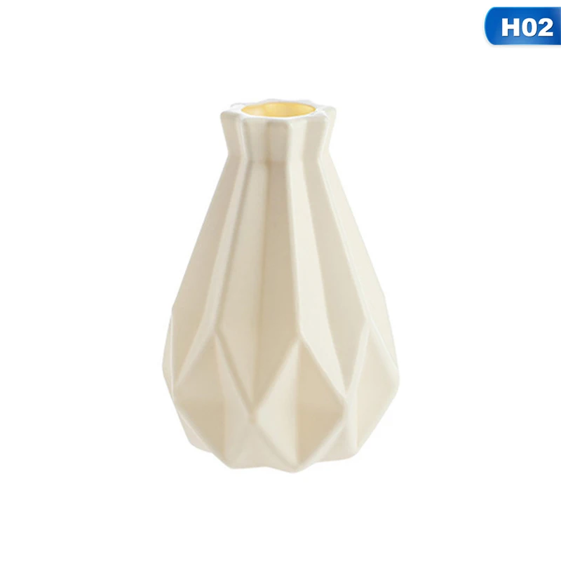 

Nordic Origami Plastic Vase Geometric Flower Vase White Imitation Ceramic Flower Pot Flower Basket Decoration Crafts Home Decor