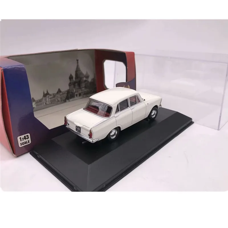 1:43 IST модели Moskwitch 408 белый 1968 литой модельный автомобиль