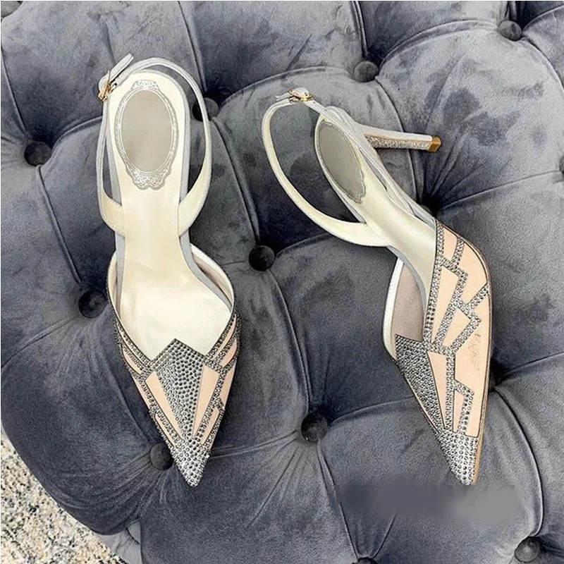 

Women's Shoes