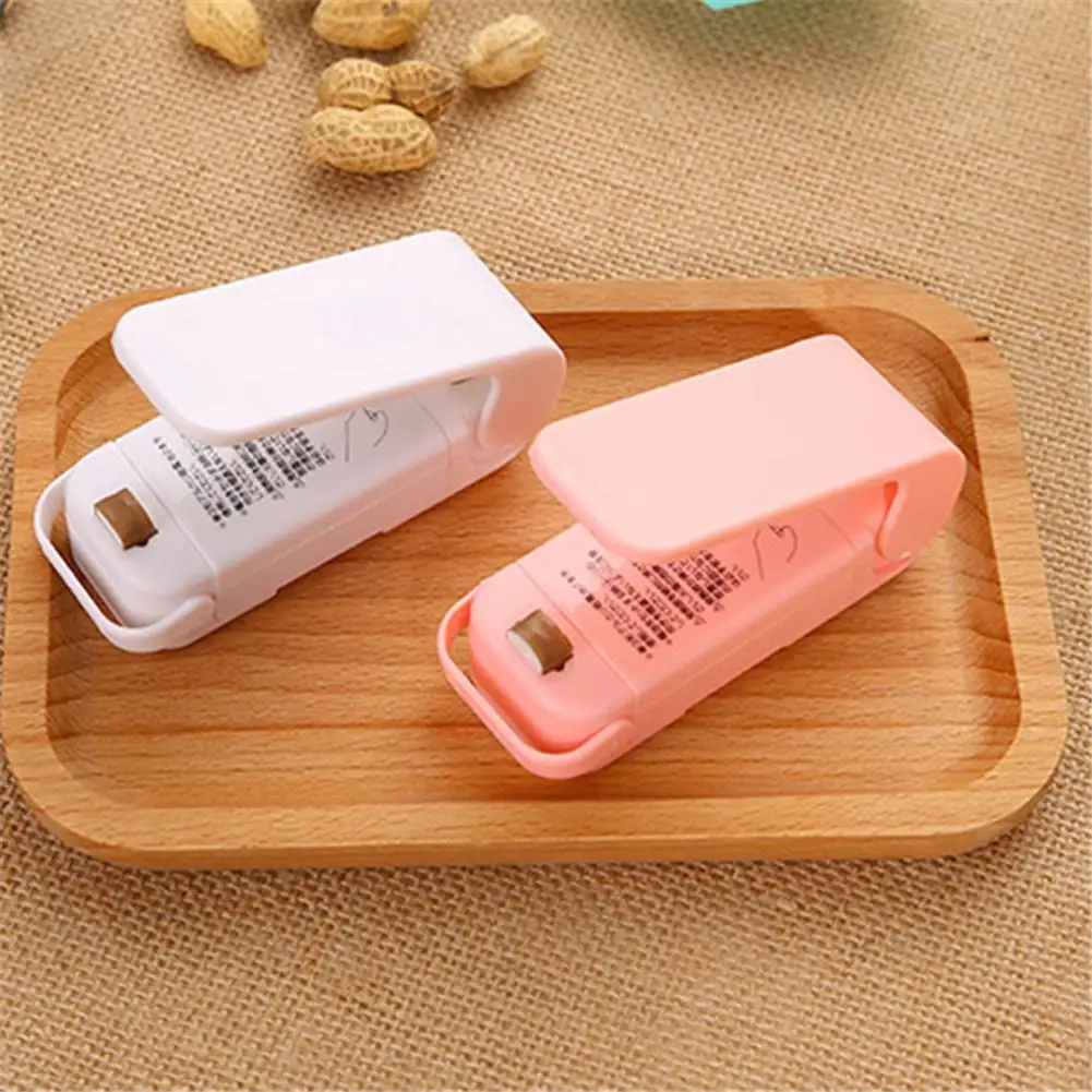 

New Arrival Portable Mini Sealing Machine Food Heat Package Plastic Bags Sealer Snack Hand-pressed Bag Clips Kitchen Gadgets 1PC