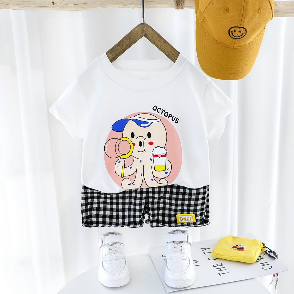 Повседневная одежда для маленьких мальчиков футболка с Осьминогами черные шорты