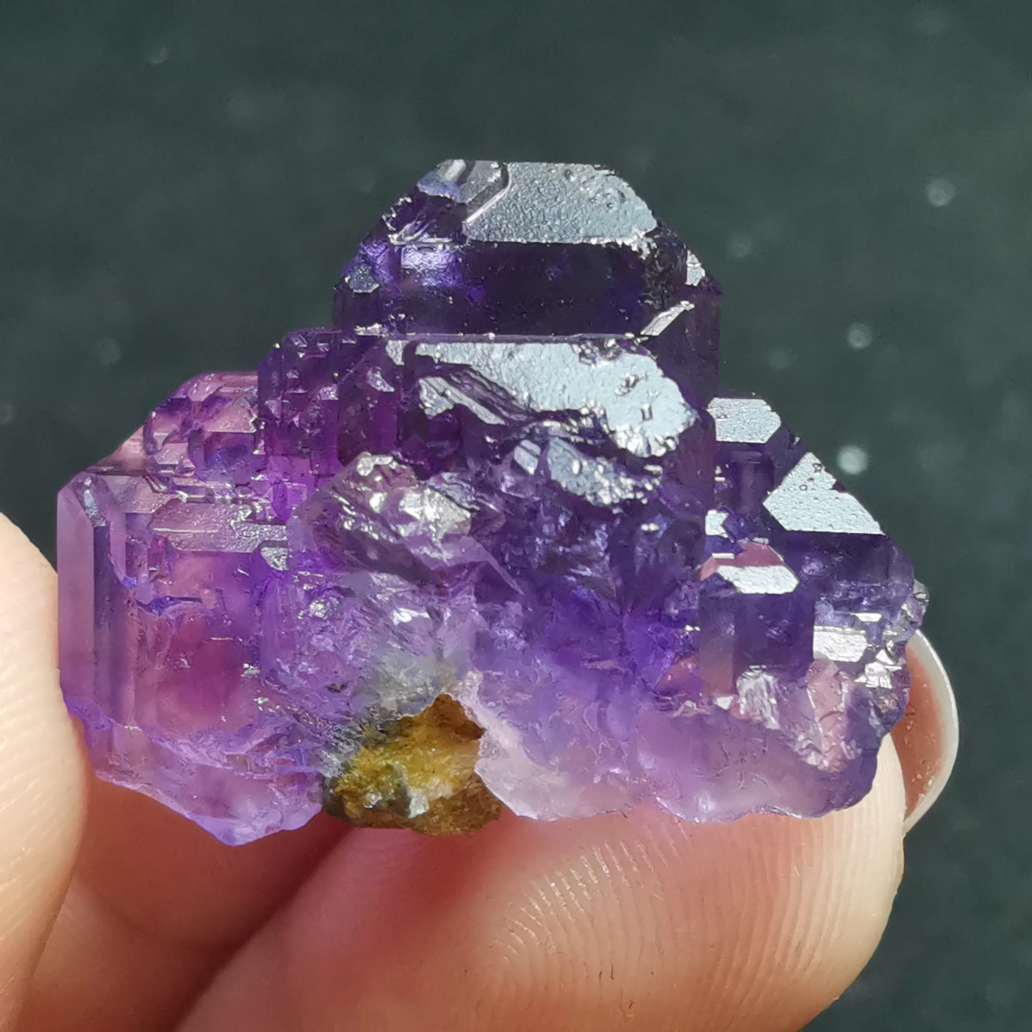

8gNatural rare mica, purplish fluorite cluster, mineral specimen, crystal, quartz and gem, teaching specimen for home decoration