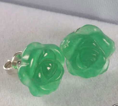 

ry00613 PRETTY CHINESE CARVED GREEN ROSE FLOWER STUD EARRINGS (A0425)