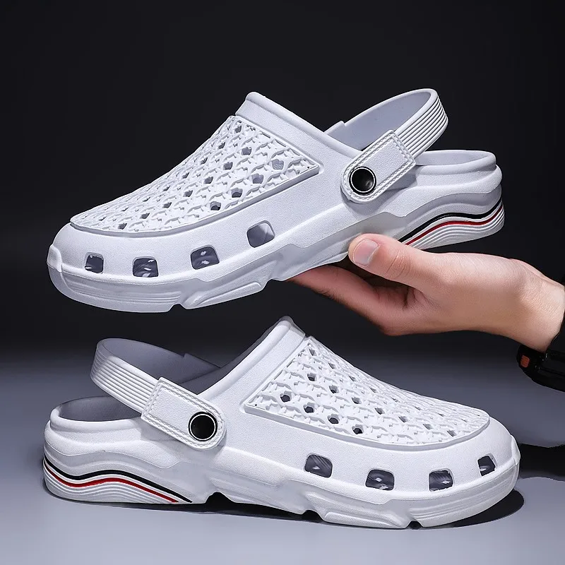 2021 New Fashion Sandals Men Clogs Slippers Soft Bottom Beach Jelly Clogs Male Comfy Breathable Water Garden Ankle-Wrap Sandals