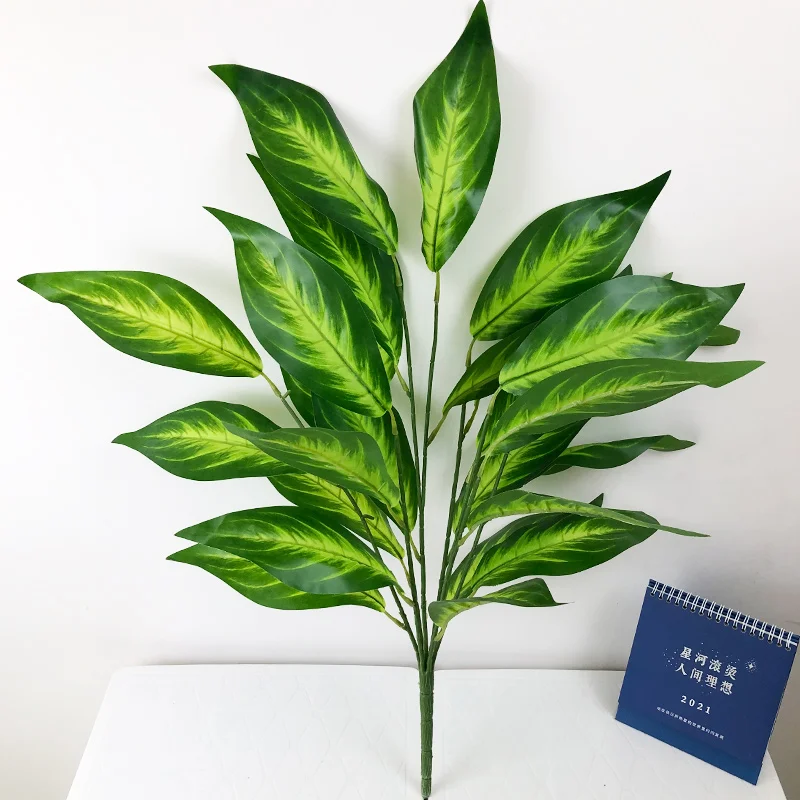 

75cm 26 Leaves Artificial Monstera Tropical Palm Tree Fake Large Green Plants Real Touch Foliage Plastic Magnolia Leafs for Home