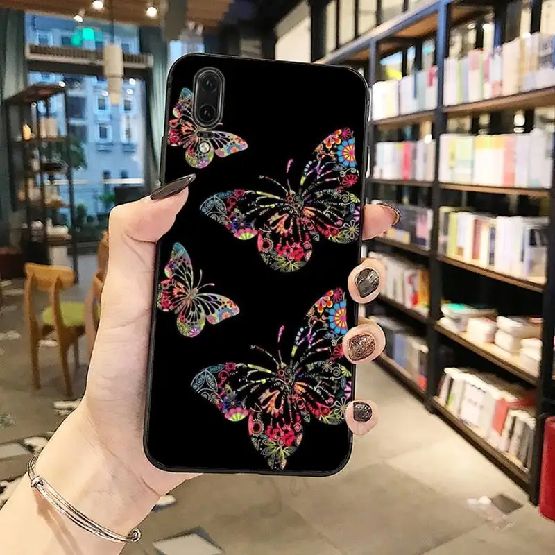 

Cute Butterfly Patterned cover Phone Case For Huawei honor Mate P 10 20 30 40 Pro 10i 9 10 20 8 x Lite