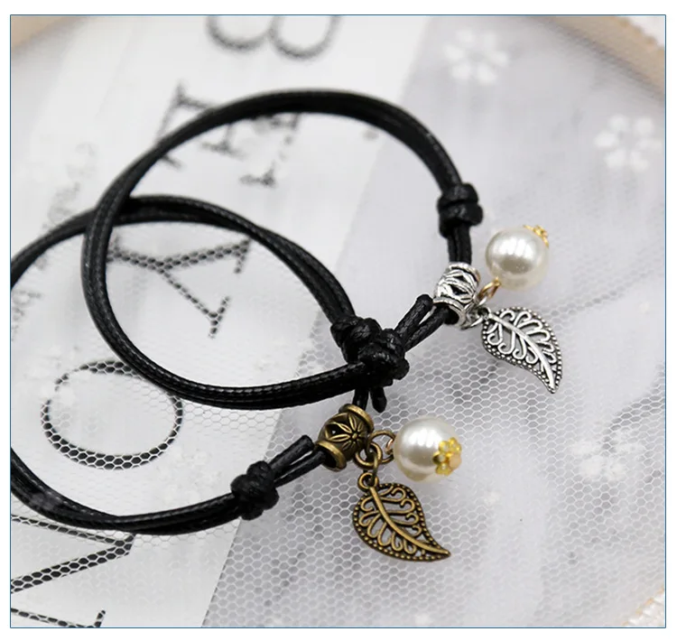 

Pearl Leaf Bracelet Fashionable Appearance Simple Couple's Bracelet Jewelry