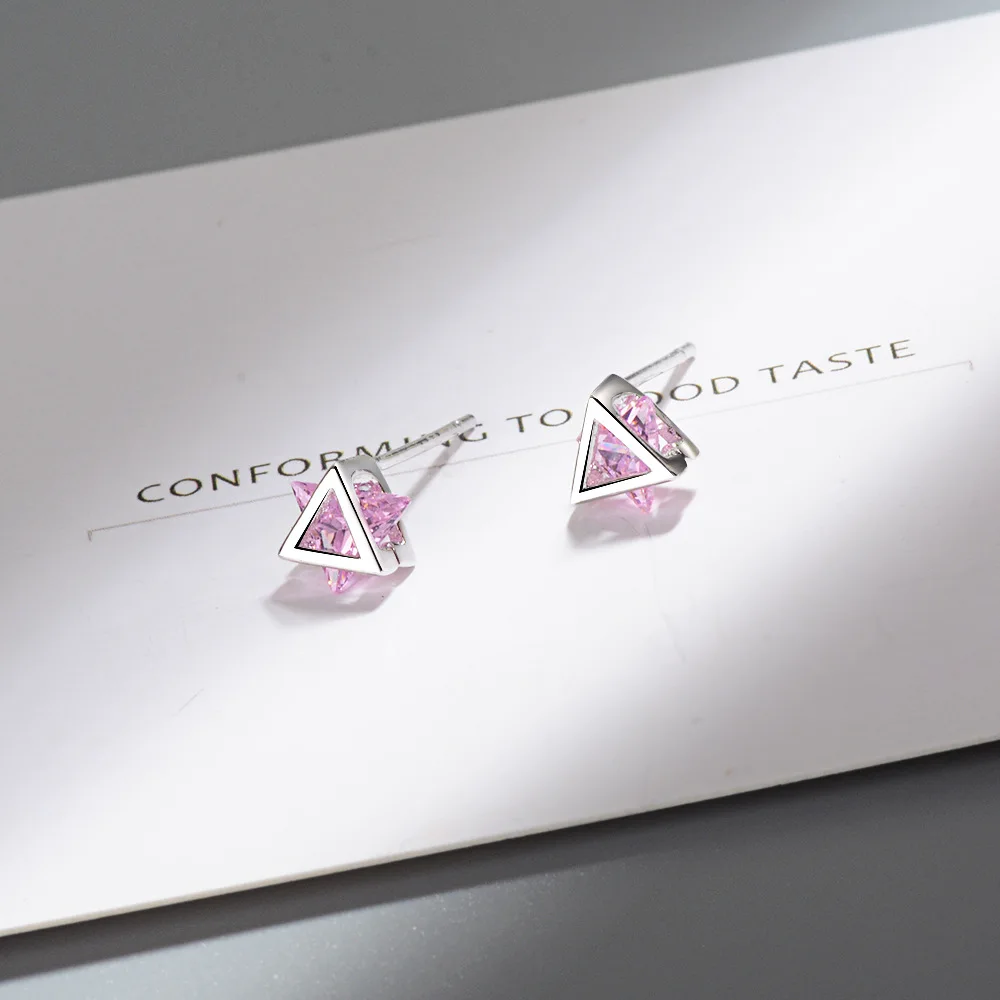 

TE14 925 Silver Fashion Triangle Shine Crystal Ladies Stud Earrings Promotion Jewelry Women New Year Gift Drop Shipping