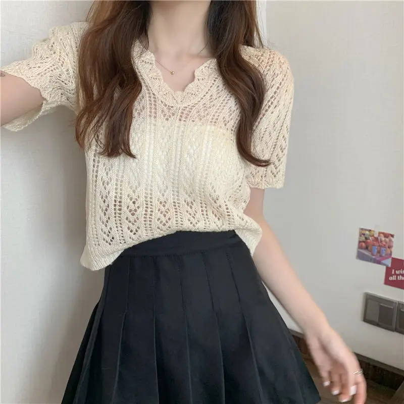 

Women V Neck Thin Hollow Knitted Cropped Sweater Pullover Summer Korean Chic Tops Female Short Sleeve Solid Knitwear Shirt
